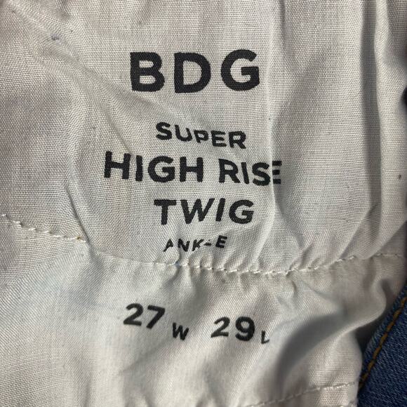 BDG Super High Rise Twig Ankle Jeans Medium Wash Womens Size 27 - Picture 7 of 11